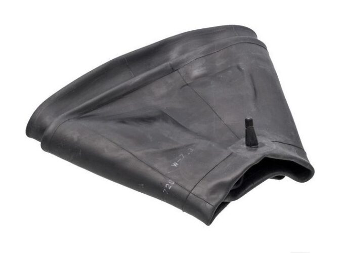 DĘTKA 16.9-28 Kabat TR218A