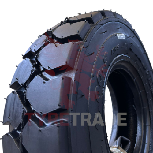 28X9-15 (8.15-15) Forerunner QH201 14PR TT KOMPLET